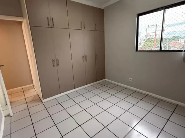 Imagem 15: Apto Cm Três Dormitórios Sendo Um Suíte no Nossa Srª das Graças - 100M²