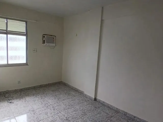 Imagem 9: Apartamento 2 Dormitórios Armário e Ar-Condicionado. Av. Constantino Nery