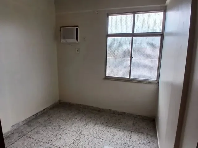 Imagem 10: Apartamento 2 Dormitórios Armário e Ar-Condicionado. Av. Constantino Nery