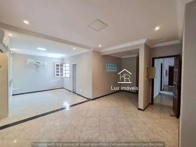 Imagem 2: Le Village Blanc / Alugo / Dúplex 400M2 / 5 Quartos, Sendo 2 Suítes / Área Gourmet E