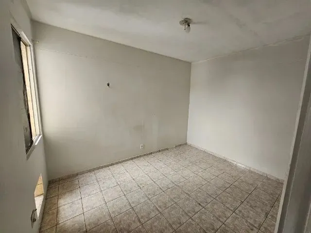 Imagem: Alugo Apartamento 2 Quartos