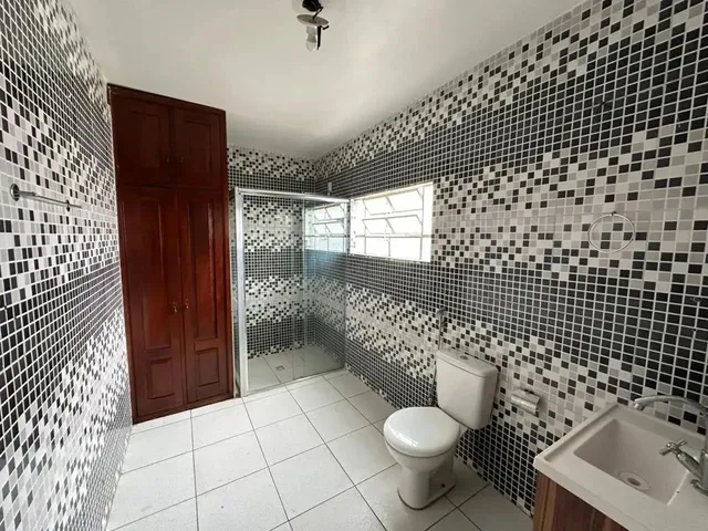 Imagem 2: Casa no Centro na Rua Jose Paranaguá
