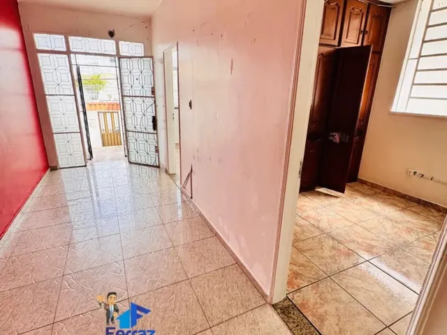 Imagem 3: Ampla Casa 05 Quartos no Centro Leia