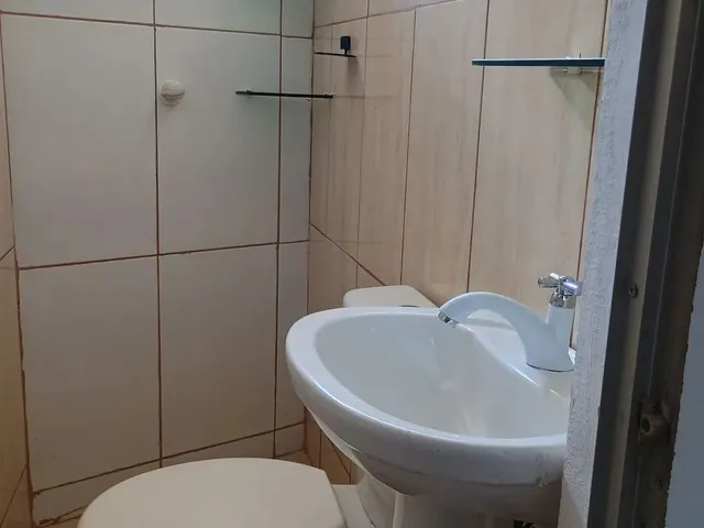 Imagem 2: Aluga Se Quarto Quarto com aluguel por R$600 /mês