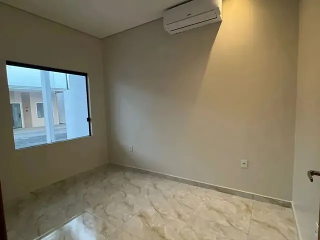 Imagem 2: Parque Dez Casa em Residencial Fechado | 2 Quartos Sendo 1 Suíte