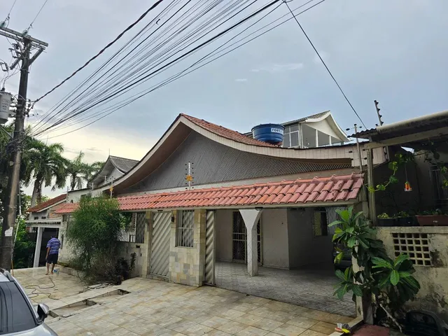 Imagem: Alugo Casa 4Suites Japiim 1