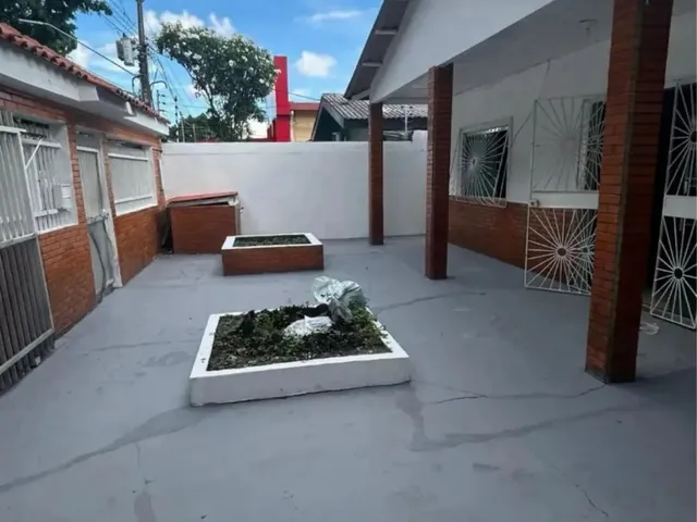 Imagem 2: Parque Dez- Casa 3 Quartos Sendo 2 Suítes