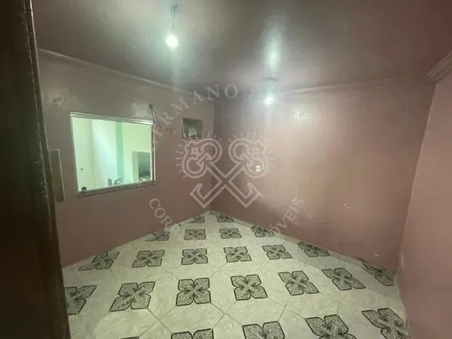Imagem: Cidade Nova - Casa com 2 Quartos