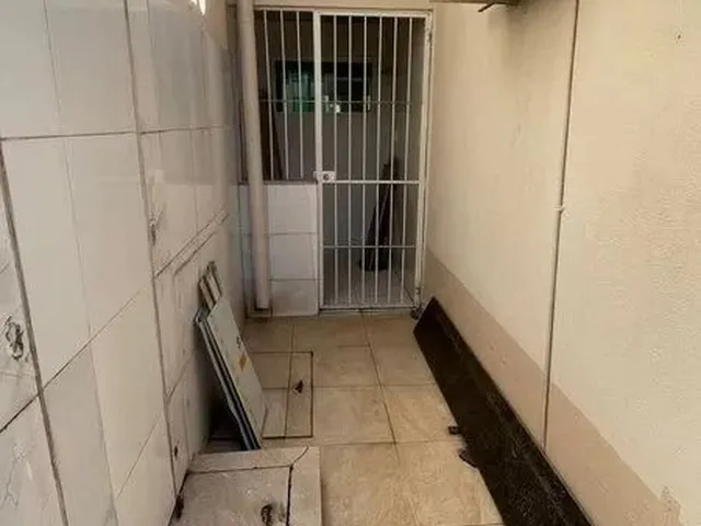 Imagem 3: Casa com Quatro Quartos Sendo Um Suíte - Planalto - 200M²