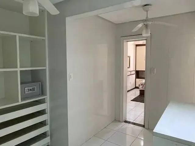 Imagem 10: Casa com Quatro Quartos Sendo Um Suíte - Planalto - 200M²