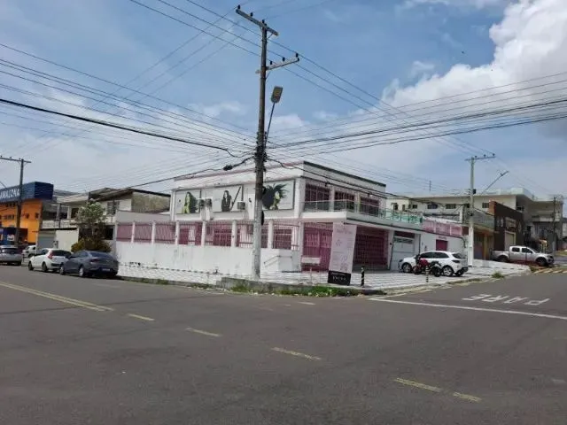 Imagem: Casa Comercial de Esquina Climatizada e