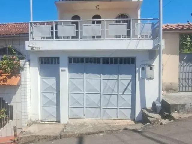 Imagem: Alugo / Essa Casa Super Espaçosa Próx