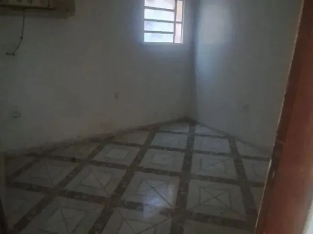 Imagem 15: Alugo / Essa Casa Super Espaçosa Próx Ao Centro de Manaus / 1600+Caução. com Varanda