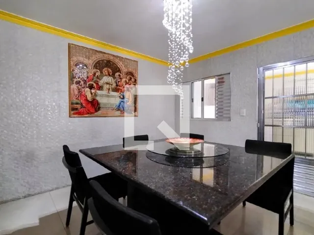 Imagem 14: /Casa Mobiliada em Petrópolis - 5 Suítes