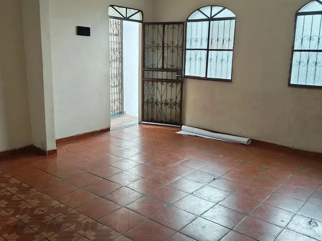 Imagem: Alugo Apartamento com 3 Quartos e 1 Vaga