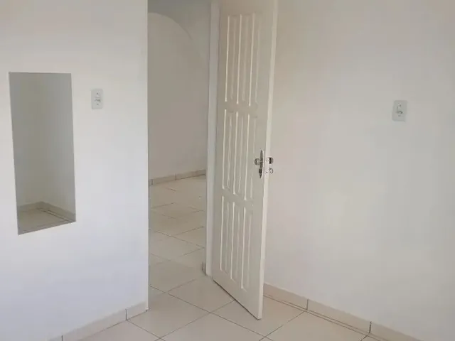 Imagem 5: Aluga-Se Apartamento 2 Quartos