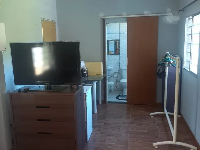 Imagem 8: VENDO casa com terreno 1.304 m²- Barra do Pojuca, 2/4 com suítes e 1 closet, sala