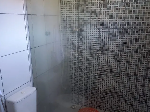 Imagem 7: VENDO casa com terreno 1.304 m²- Barra do Pojuca, 2/4 com suítes e 1 closet, sala
