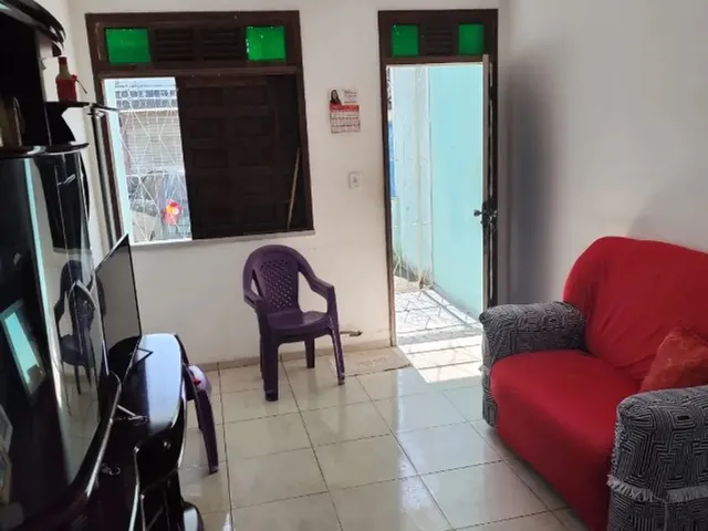 Imagem 4: Casa com 3 Quartos À Venda - Grande Terreno