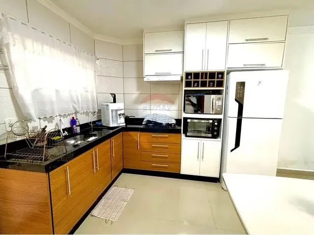 Imagem: Casa Duplex Mobiliada com Vista Parcial