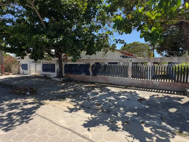 Imagem: Casa a Venda a 250 Metros da Praia e do