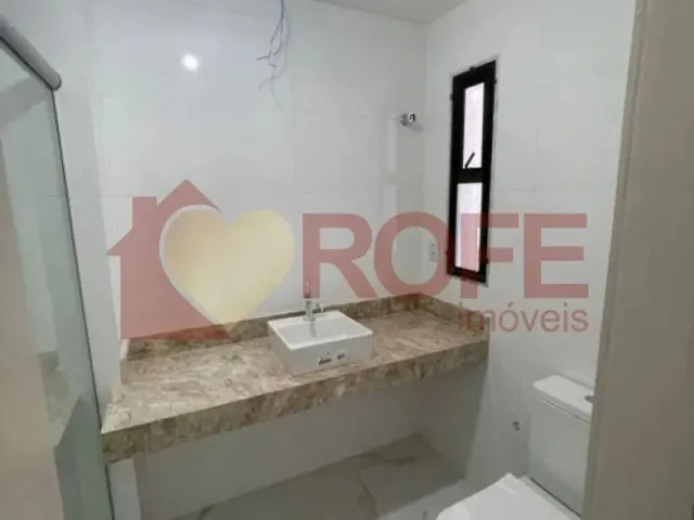 Imagem 2: Apartamento com 4 Dormitórios À Venda, 392 M² por R$ 1.100.000,00 - Centro - Itabuna/Ba
