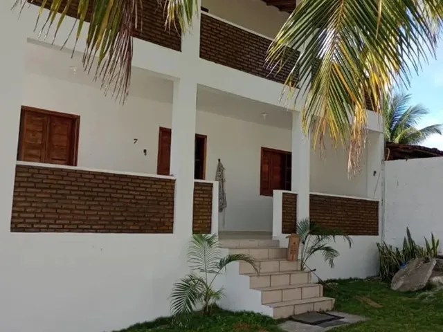 Imagem 1: Vendo Casa de Praia com 5 Quartos + 2 Aptos Independentes
