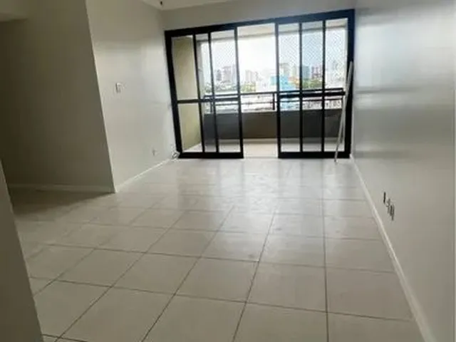 Imagem 1: Apartamento com Varanda