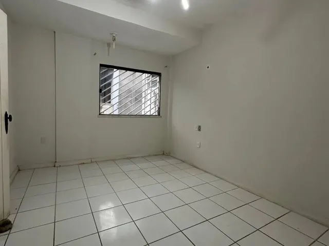 Imagem 3: Apartamento À Venda - 3 Quartos - 2 Suítes 1° Andar Escadas