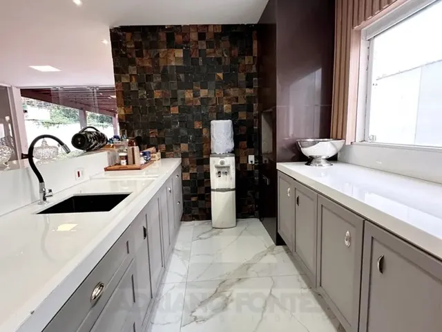 Imagem 4: Casa Luxo em Condomínio Cidadelle