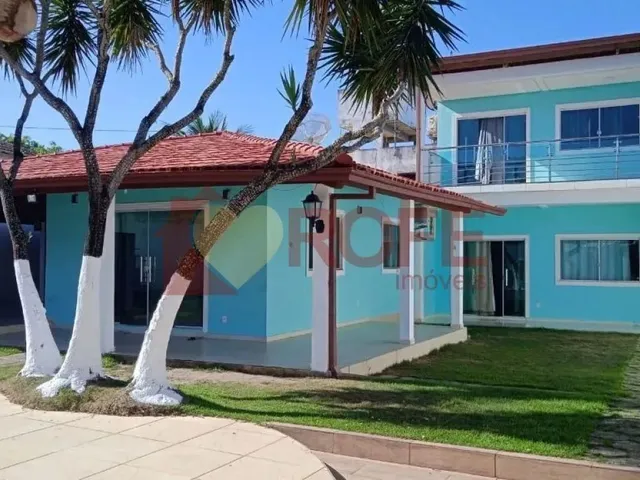 Imagem: Casa com 5 Dormitórios - Venda por R$ 1.200.000,00