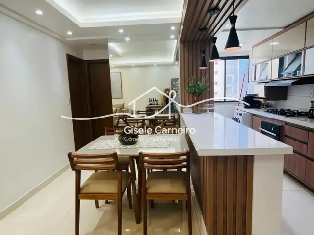 Imagem: O apartamento possui 2 Dormitórios, 1 Suíte, 2 Banheiros,
