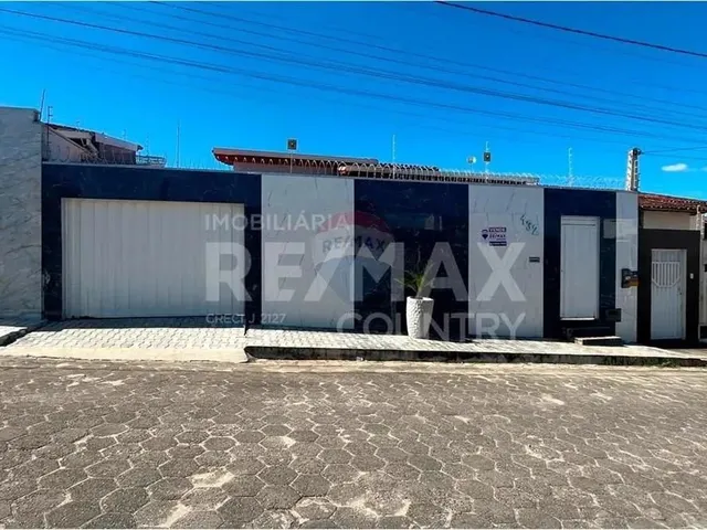 Imagem: A casa em condomínio possui 2 Dormitórios, 1 Suíte, 2