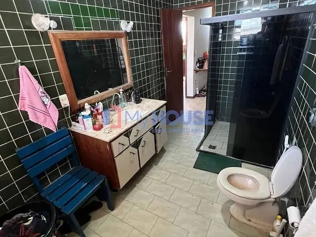 Imagem 10: Casa À Venda, Dispondo de 4/4 Sendo Duas Suítes, Próxima a Todas Comodidades No
