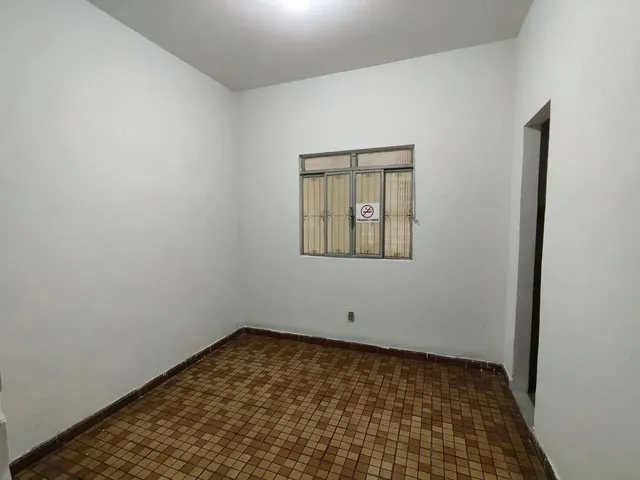 Imagem 15: Térrea para Aluguel e Venda Tem 420 Metros Quadrados com 3 Quartos em Centauro