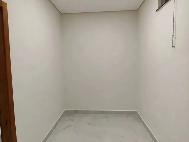 Imagem 5: Vende Bela Casa com Laje no Jardim América I