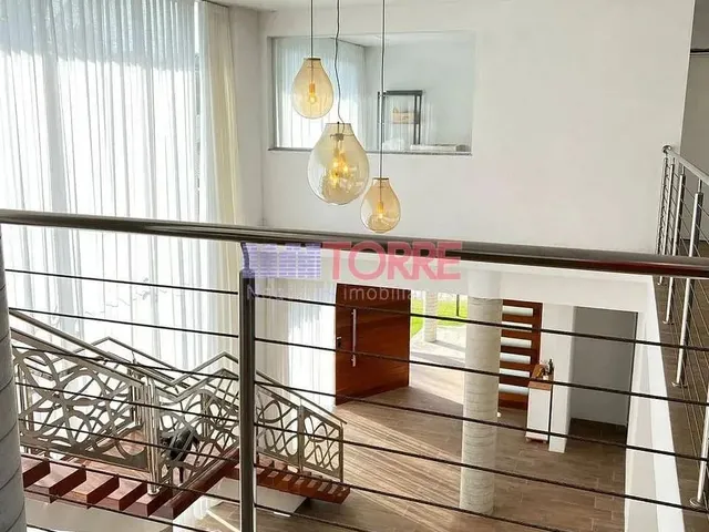 Imagem: Casa Luxuosa À Venda, Condomínio Águas