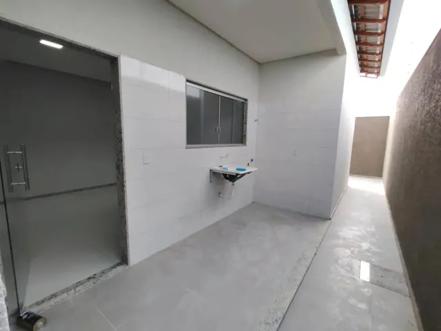 Imagem 13: Vende Casa com Ótimo Acabamento no Dinah Borges