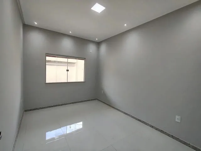 Imagem 7: Vende Casa com Ótimo Acabamento no Dinah Borges