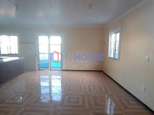 Imagem: Casa À Venda com 5/4 Sendo Uma Suíte Distribuídos