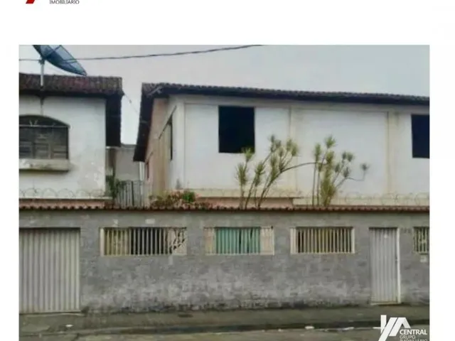Imagem 2: Casa para Venda em Teixeira de Freitas, Centro, 3 Dormitórios, 1 Suíte, 3 Banheiros, 2