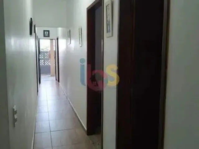 Imagem 2: Vendo Casa com 4/4