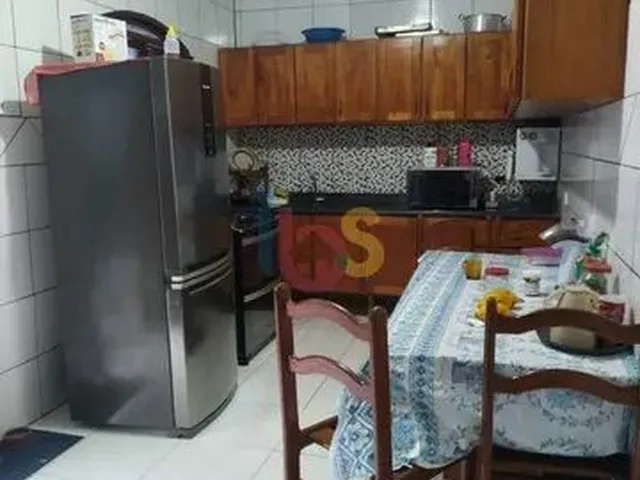 Imagem 6: Vendo Casa com 4/4