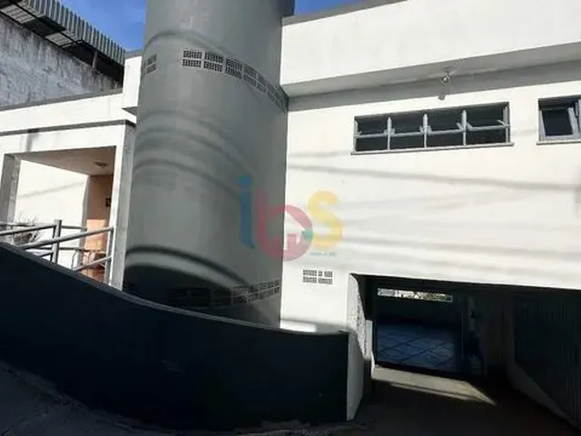 Imagem: Vendo Excelente Casa com 4/4