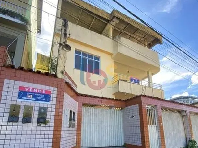 Imagem: Vendo Casa com Dois Pavimentos