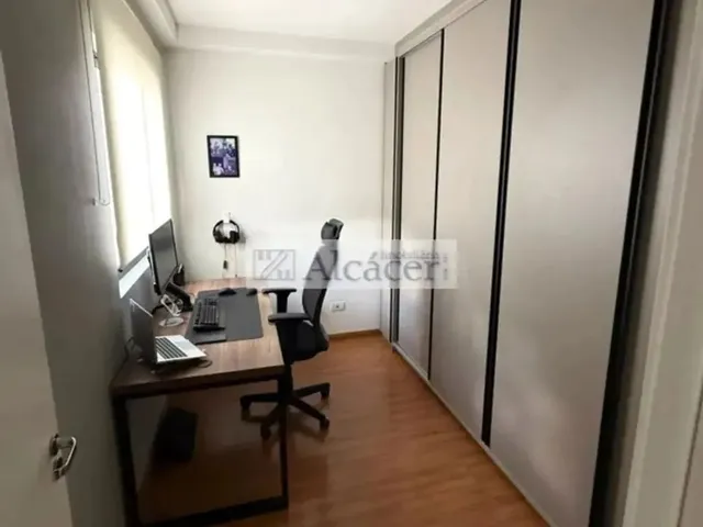 Imagem 13: Imóvel para Aluguel com 68 Metros Quadrados com 3 Quartos em Cajuru - Curitiba - Pr