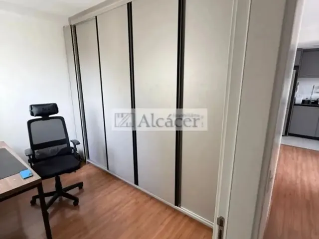 Imagem 14: Imóvel para Aluguel com 68 Metros Quadrados com 3 Quartos em Cajuru - Curitiba - Pr