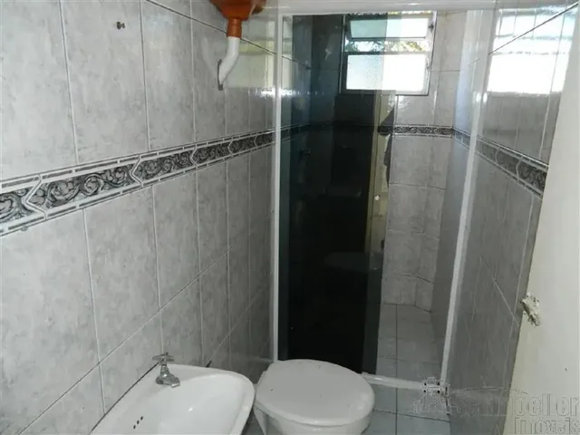 Imagem 8: Apartamento com Dois Dormitórios para Alugar no Capão da Imbuia