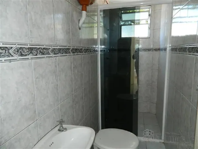 Imagem 4: Apartamento com Dois Dormitórios para Alugar no Capão da Imbuia