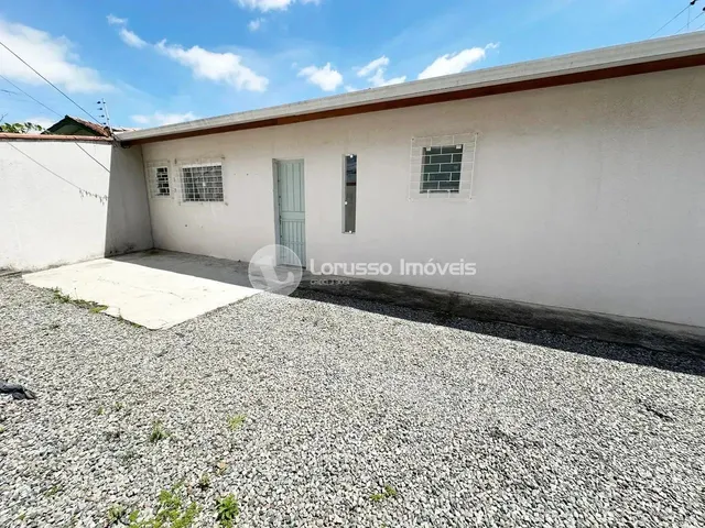 Imagem 13: Imóvel para Aluguel com 85 Metros Quadrados com 2 Quartos em Uberaba - Curitiba - Pr
